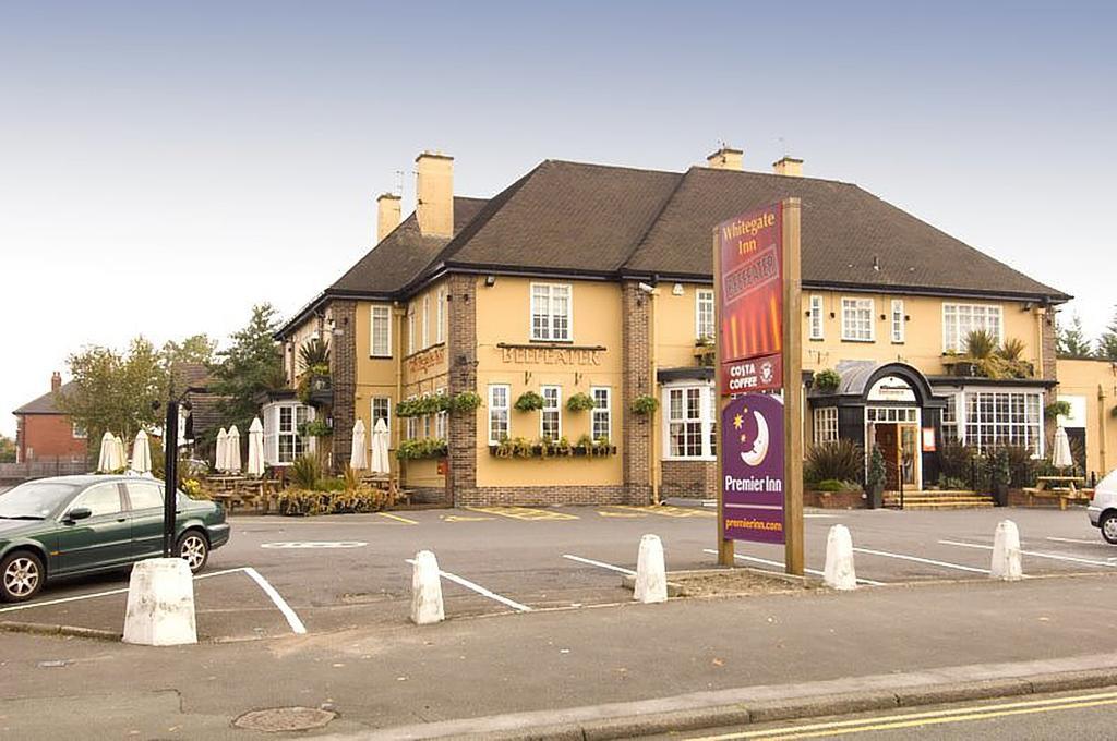 Premier Inn Oldham - Broadway Kültér fotó